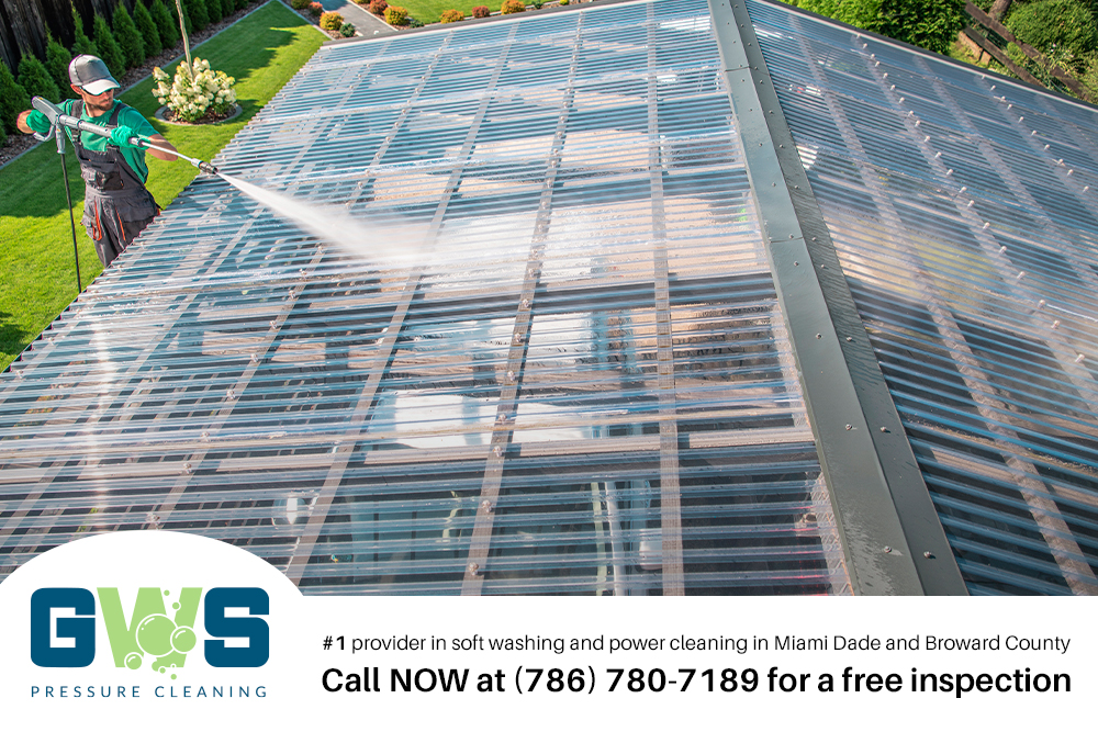 Commercial Roof Pressure Cleaning Hialeah