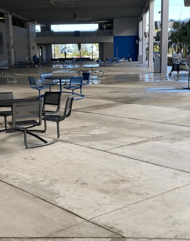 Pressure cleaning services Hialeah